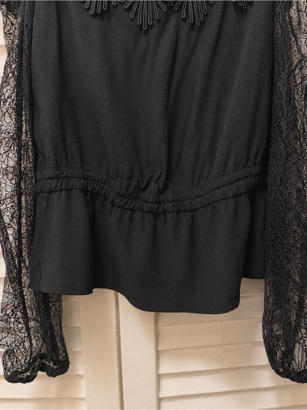 Bardot 🖤 Charlston Off Shoulder Top - Picture 4 of 7